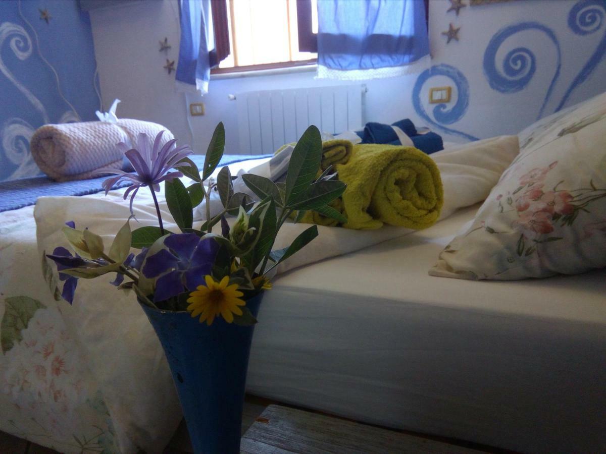 אוציירי Casa D' Artista B&B מראה חיצוני תמונה