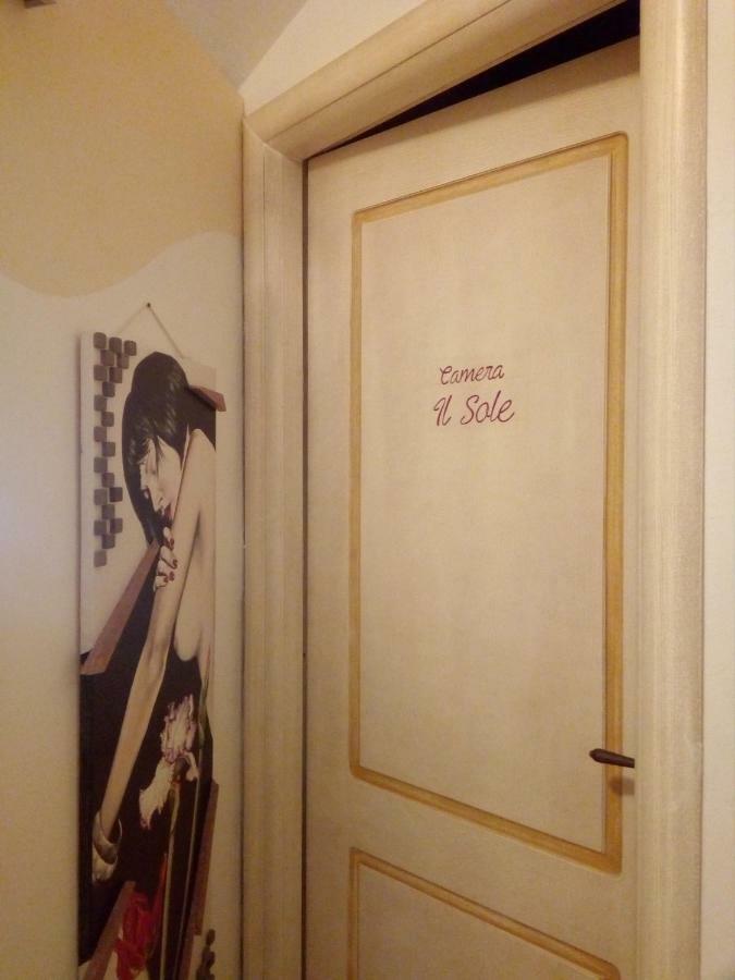 אוציירי Casa D' Artista B&B מראה חיצוני תמונה