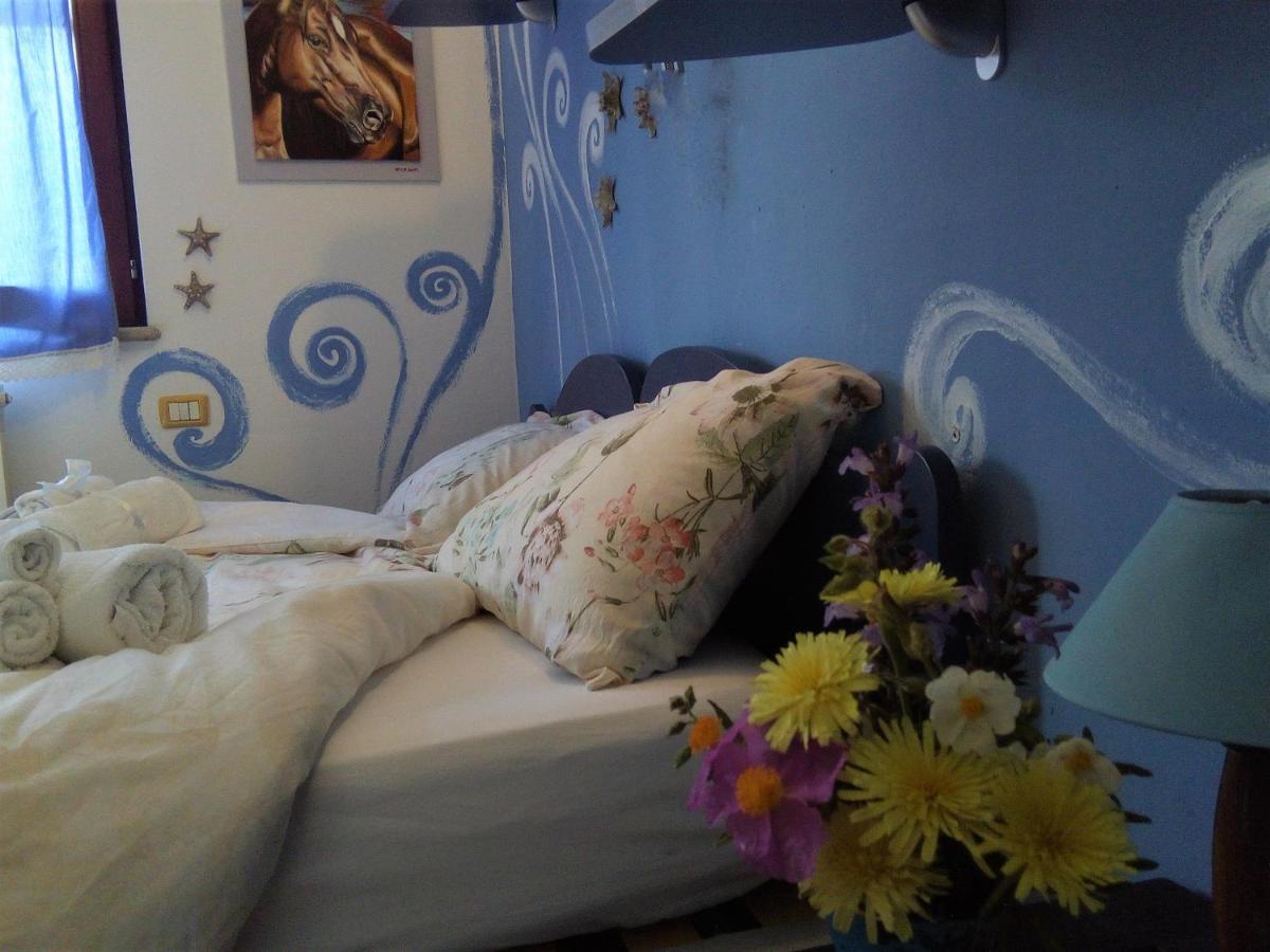 אוציירי Casa D' Artista B&B מראה חיצוני תמונה