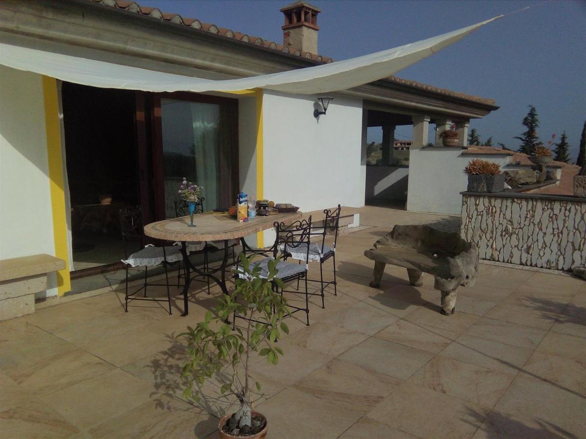 אוציירי Casa D' Artista B&B מראה חיצוני תמונה